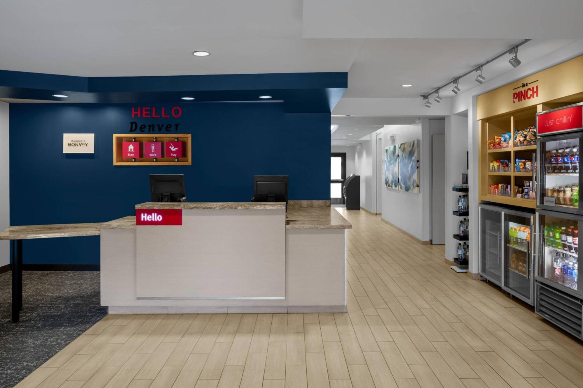 Townplaces Suite Denver Airport At Gateway Park Aurora Exterior photo